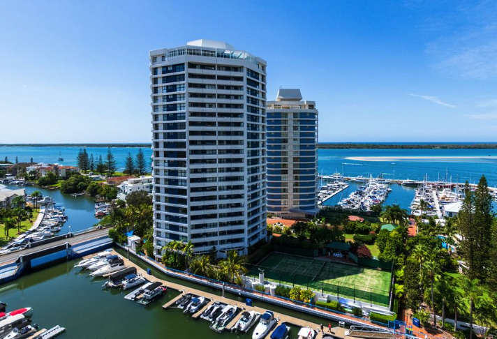 Runaway Bay — Bayview Tower, Bayview Harbour, Runaway Bay