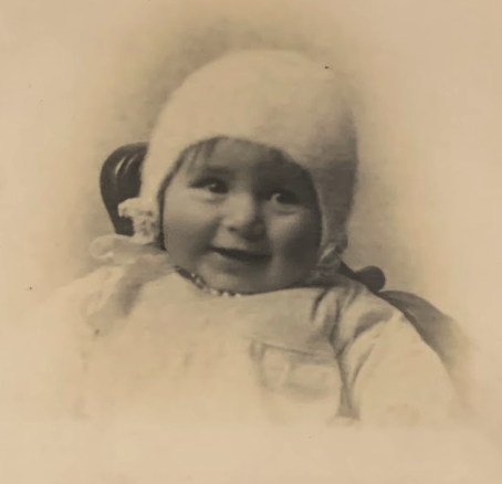 Diana Mary MacKelden as a baby, Alec's younger sister